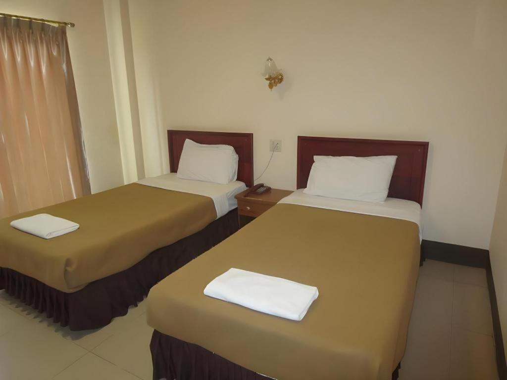Chaleunehoung Hotel Вьентьян Экстерьер фото