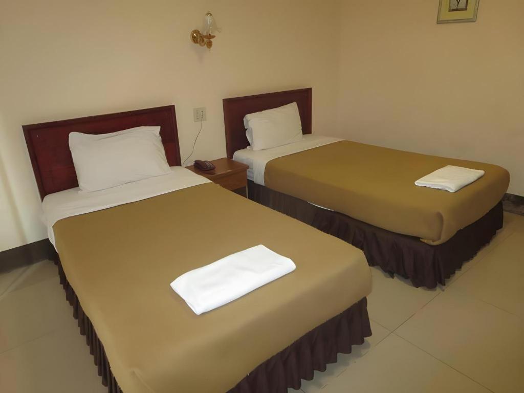 Chaleunehoung Hotel Вьентьян Экстерьер фото